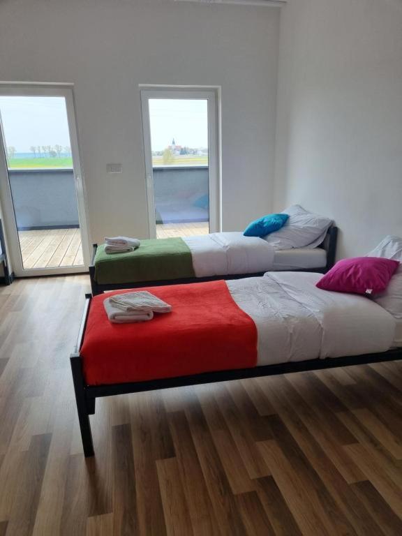 Mlynska 8 Opole-Gorki Villa Exterior foto